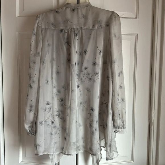 💨Light & flowing Oversize TopShop Semi sheer Vintage Blouse with tie neckline💨 - Picture 2 of 8